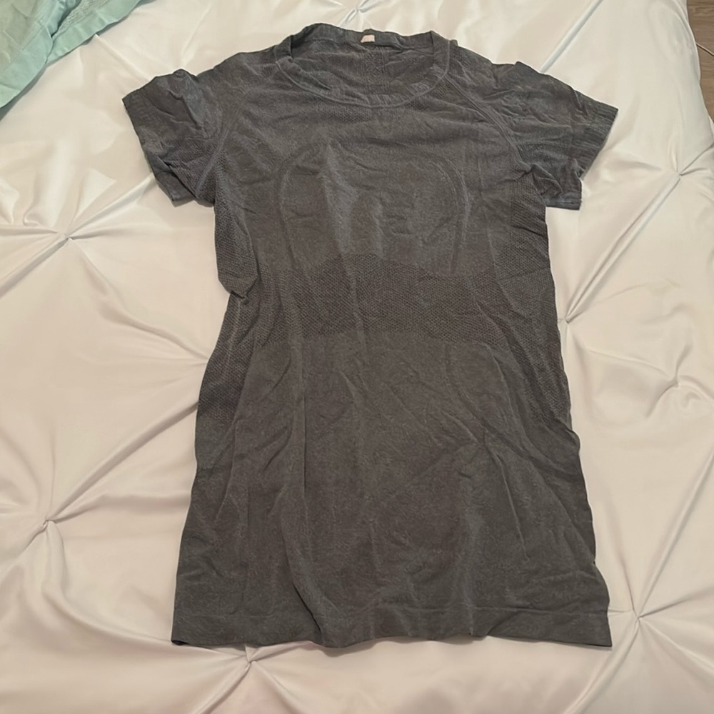 Lulu lemon top